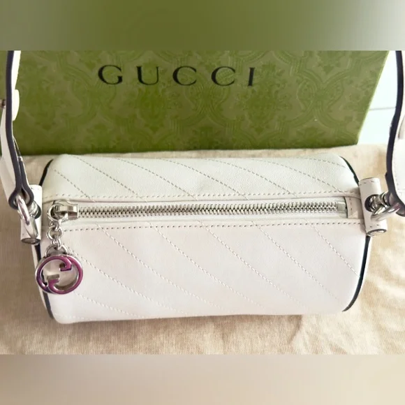 New Gucci Leather Blonde Small Cylinder Handbag / Barrel Bag - Picture 5 of 10